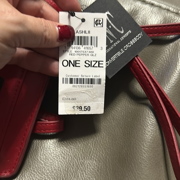 I.N.C. Convertible Crossbody purse - Picture 8 of 10